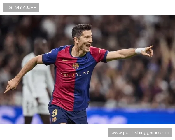 莱万联赛进球上双，连续15赛季达成成就比肩梅罗